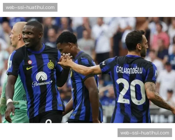 半场战报:那不勒斯1-1国际米兰,奥斯梅恩、图拉姆分别建功 半场战报:那不勒斯1-1国际米兰,奥斯梅恩、图拉姆分别建功